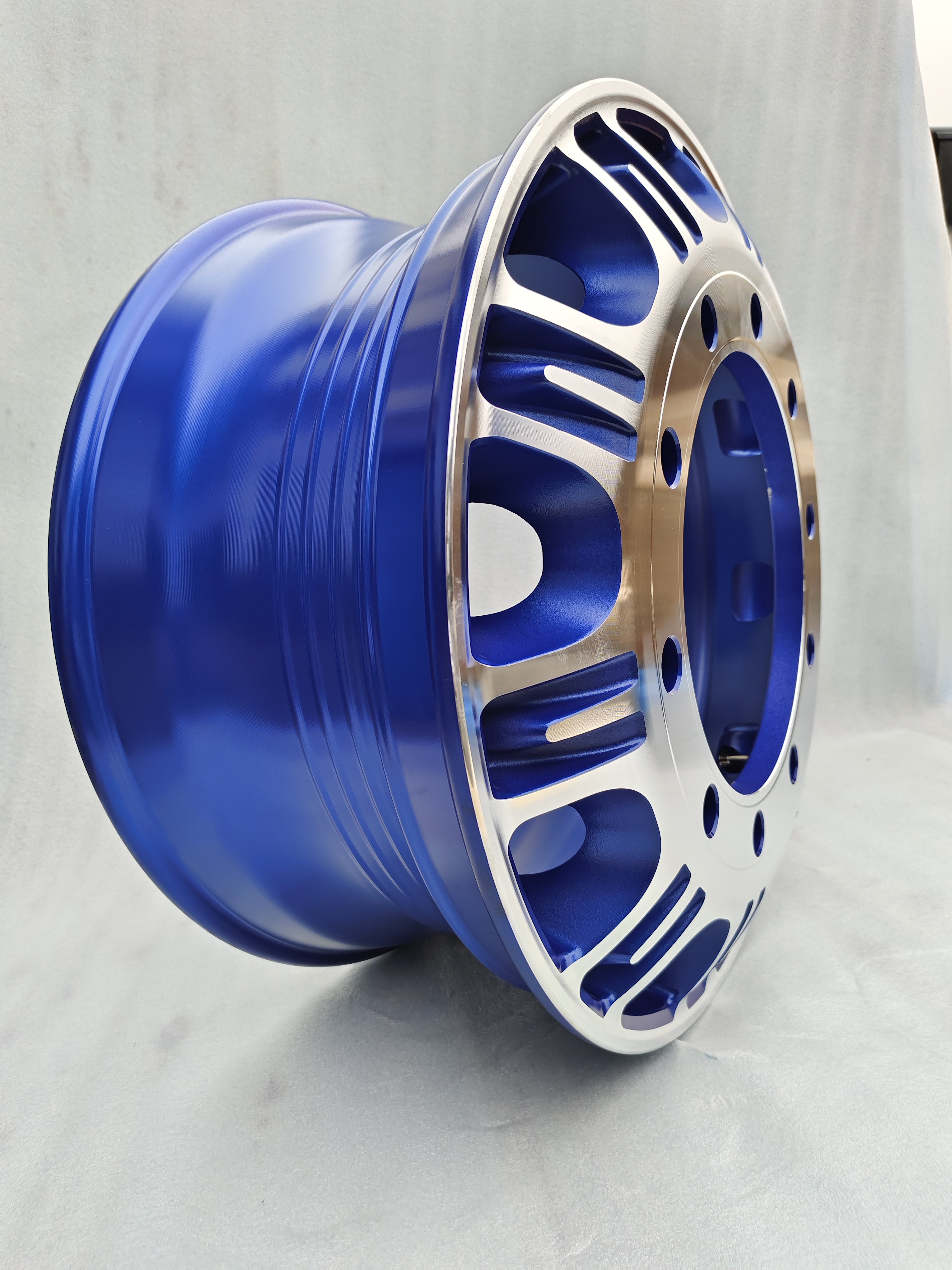 Zhengde Guaranteed Quality High 22.5inch Passenger Car Wheels Cast Aluminum Alloy Wheels 22.5x8.25 Truck and Bus Wheel Rim